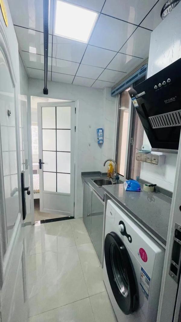 火了！00后姑娘退房，杭州女房东惊讶：从来没见过…