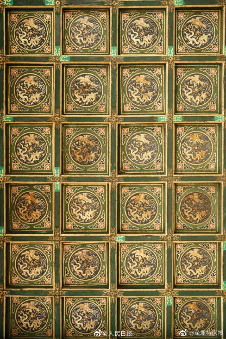 去故宫的时候一定要抬头