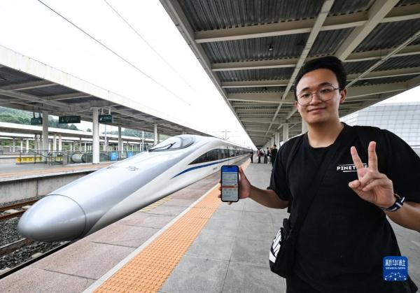 成都开行往返香港直达高铁 成都开行往返香港直达高铁