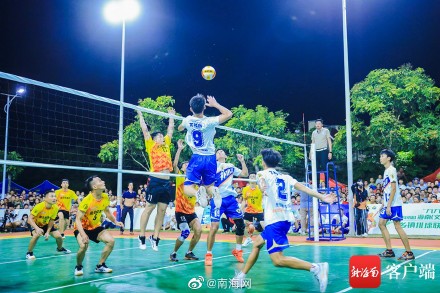 扣球姿势要帅!多图带你回顾海南“村VA”首场比赛 扣球姿势要帅!多图带你回顾海南“村VA”首场比赛