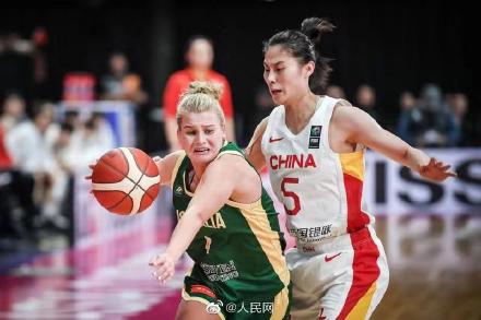 姑娘们真棒！中国女篮亚洲杯决赛再战日本