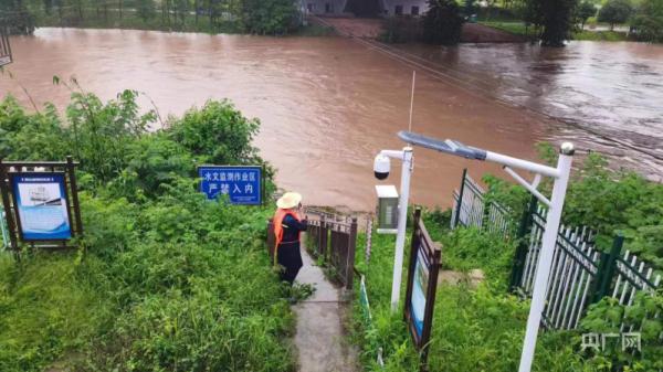 重庆12区县连遭暴雨！2河流超警，3区县地质灾害风险高！
