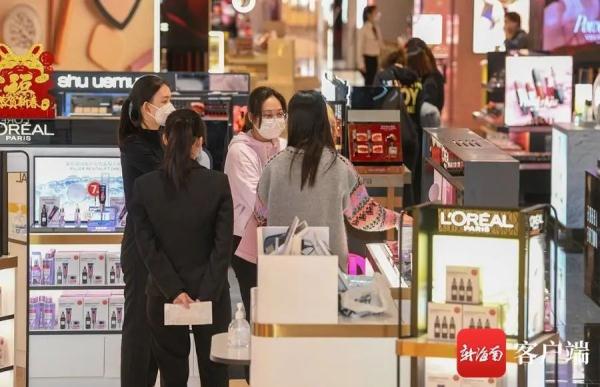 1307亿元!海南离岛免税新政策实施三年成绩亮眼 1307亿元!海南离岛免税新政策实施三年成绩亮眼