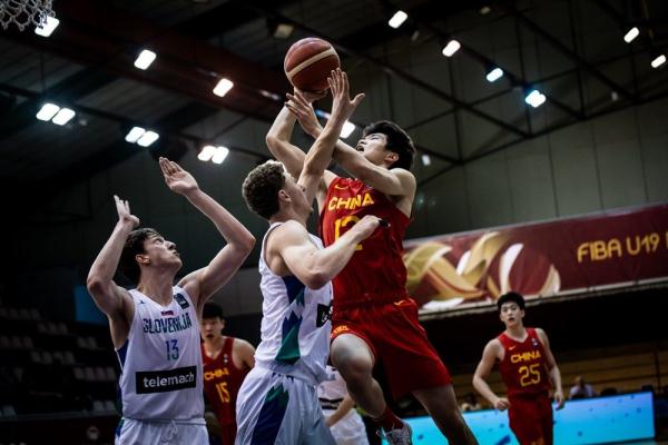 中国队获得U19男篮世界杯第10名 中国队获得U19男篮世界杯第10名