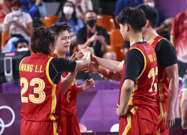 骄傲！夺冠！昆明超强姐妹花“顶峰相见”