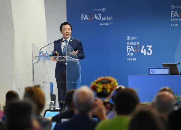 屈冬玉，连任！