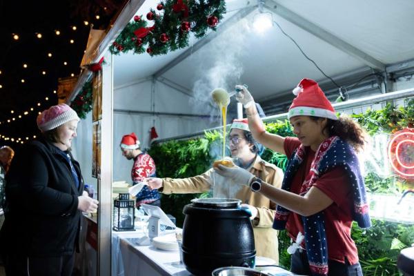 澳大利亚堪培拉：冬季的“圣诞集市”