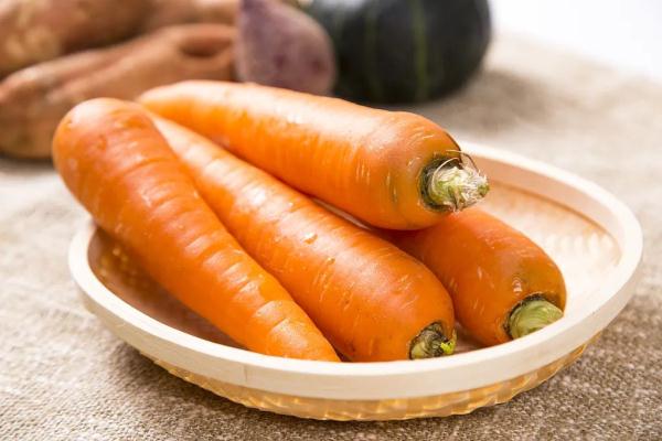 胡萝卜和它一起吃,脾胃更健康了,眼睛也清晰了,老人、小孩都喜欢~ 胡萝卜和它一起吃,脾胃更健康了,眼睛也清晰了,老人、小孩都喜欢~