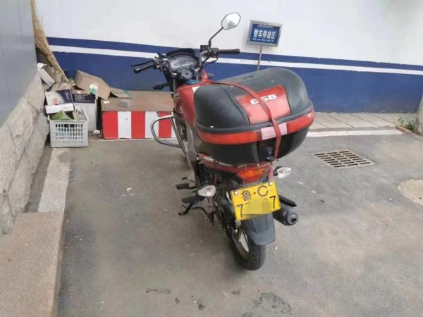 疯狂的闯卡司机,你跑得了吗? 疯狂的闯卡司机,你跑得了吗?