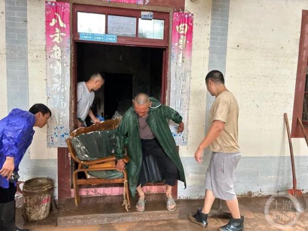 北碚遭受灾情影响的村民均已妥善安置
