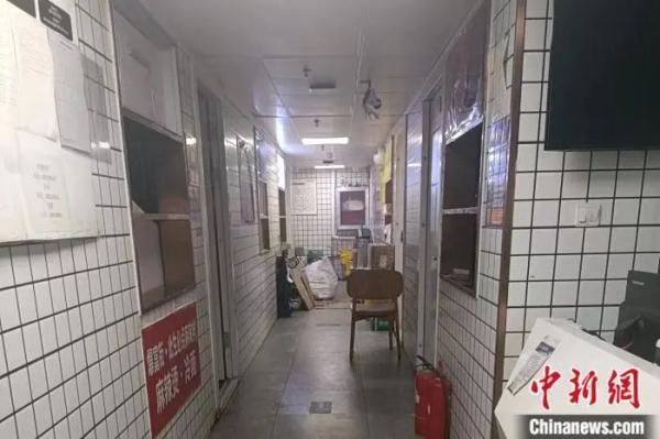 外卖店铺照片也可以造假！看似大门店 实则小作坊— —