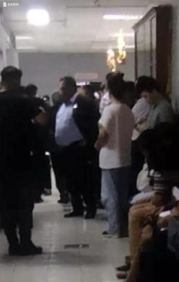 中国游客入境被关小黑屋要钱?马来西亚官方回应 中国游客入境被关小黑屋要钱?马来西亚官方回应