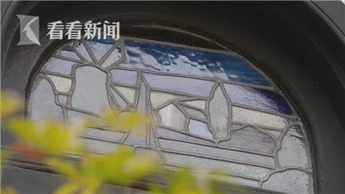 网传Prada总部上海荣宅起火? 上海消防：系路边电表箱起火