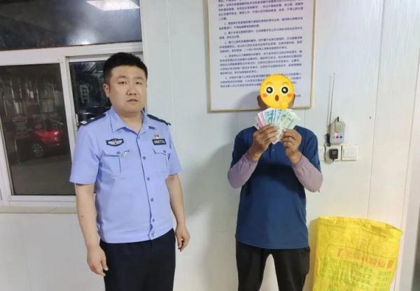 才出病房又进班房!捡拾手机不算,还盗刷微信消费 才出病房又进班房!捡拾手机不算,还盗刷微信消费