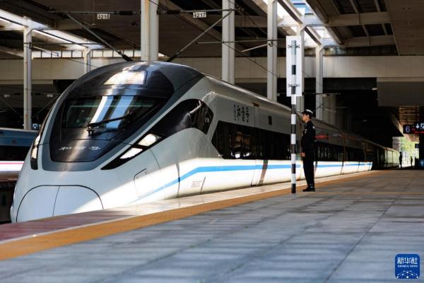 贵南高铁贵州段开始按图行车试验 贵南高铁贵州段开始按图行车试验