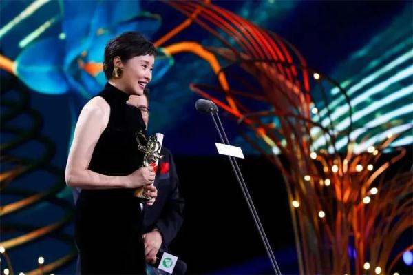 吴越:知道“生老病死”四个字,就是中年人了 吴越:知道“生老病死”四个字,就是中年人了