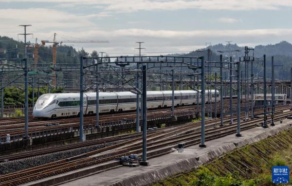 贵南高铁贵州段开始按图行车试验 贵南高铁贵州段开始按图行车试验