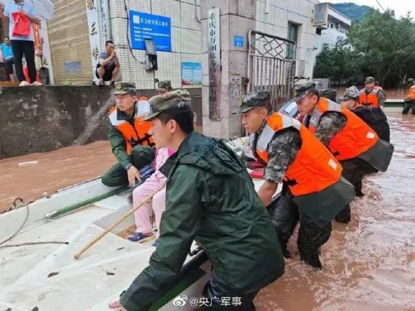 重庆万州洪涝已致15人遇难，4人失踪！人民子弟兵火速驰援