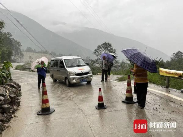 海螺沟发生泥石流！四川因暴雨紧急转移8.5万人