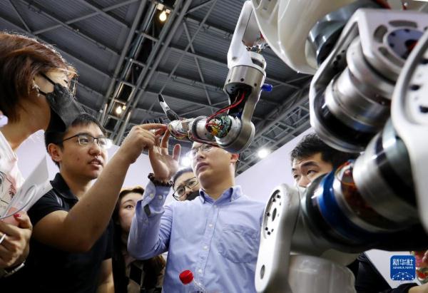 2023世界人工智能大会在沪开幕