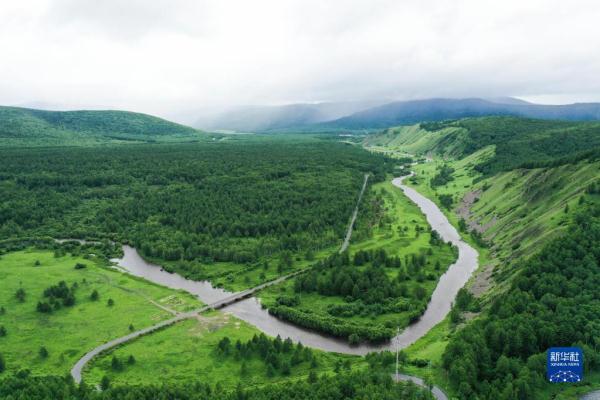 内蒙古阿尔山：夏日风光引游人