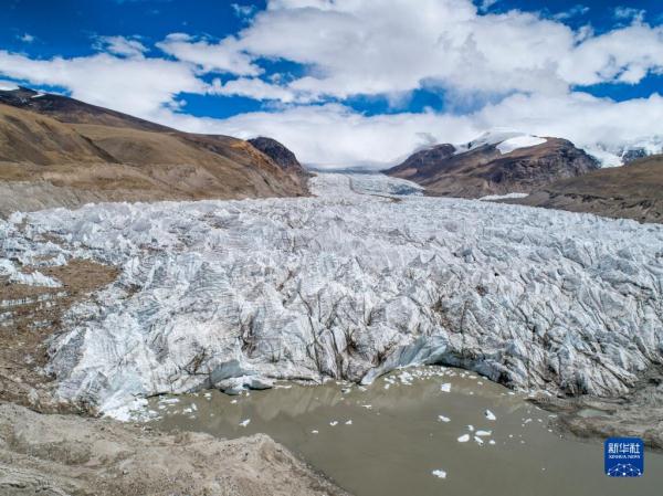 西藏山南:壮美的岗布冰川 西藏山南:壮美的岗布冰川