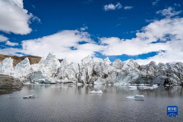 西藏山南:壮美的岗布冰川 西藏山南:壮美的岗布冰川