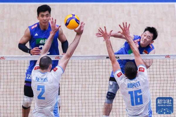 世界男排联赛帕赛站丨中国队不敌斯洛文尼亚队 世界男排联赛帕赛站丨中国队不敌斯洛文尼亚队