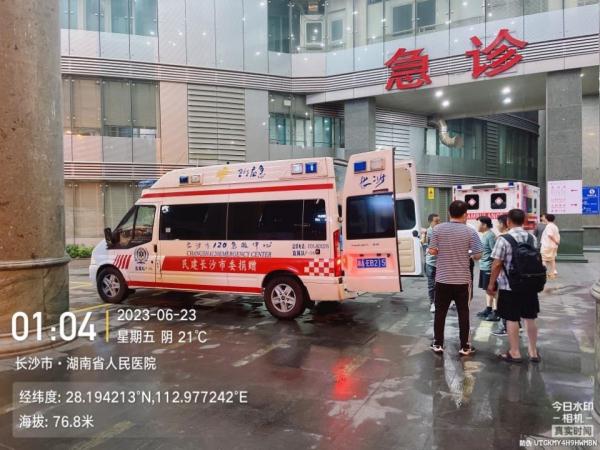 千里转运！长沙120赴昆明转运重症患者，34小时往返2700公里