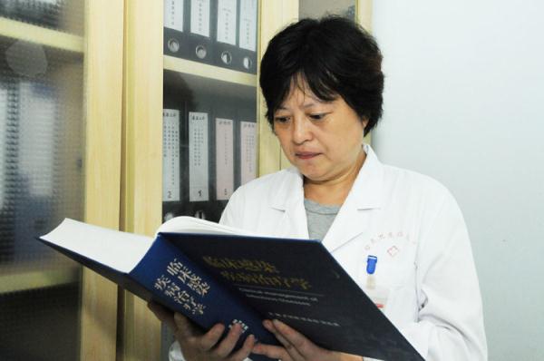 因养仓鼠致脸烂成火龙果？专家提醒来源不明宠物有传染病风险