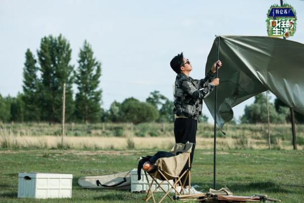 《向往的生活》重返密云 和凤凰传奇踏上乌兰布和之旅