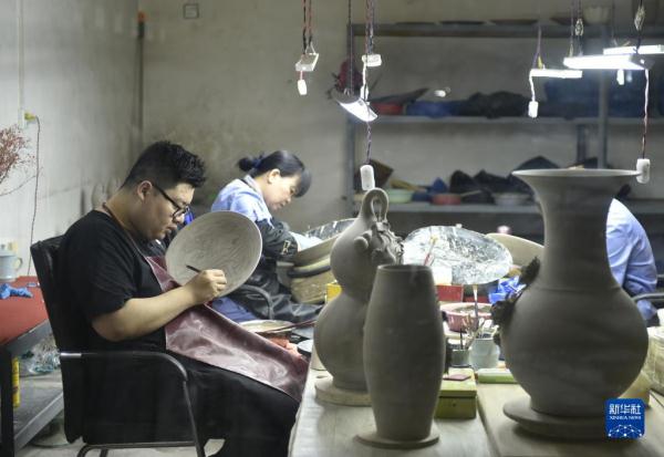 河南汝州：深耕汝瓷业沃土 推动高质量发展