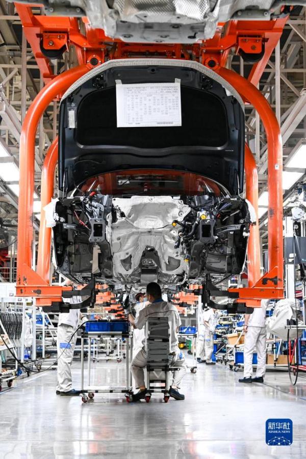 在汽车强国路上创新前行的“汽车人”