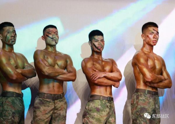 水兵亮出“肌肉铠甲”，你慕了吗？