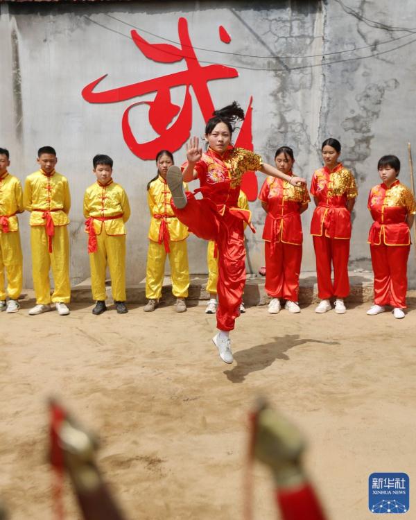 山东沂南：乡村武术馆 暑期习武热