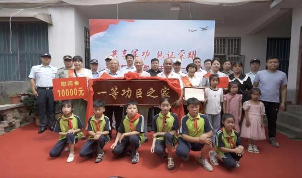 集齐一二三等功！这位“90后”少校不简单