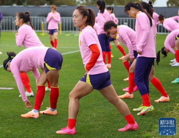 中国女足在澳备战世界杯