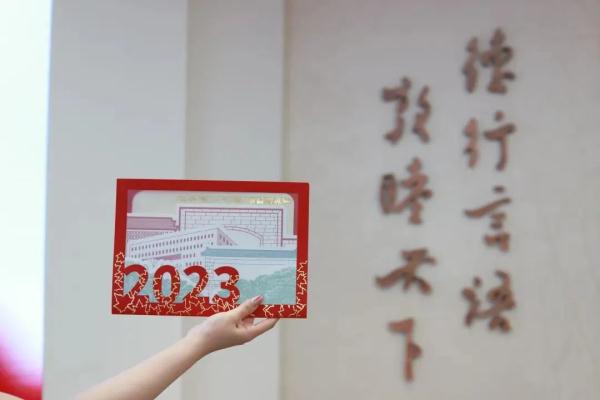 首封！各地高考录取通知书正在派送中