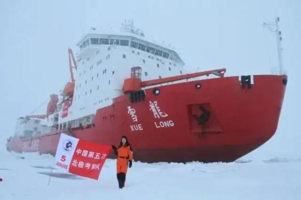 美又飒！女船长任大学副教授，一不小心成“招生简章”
