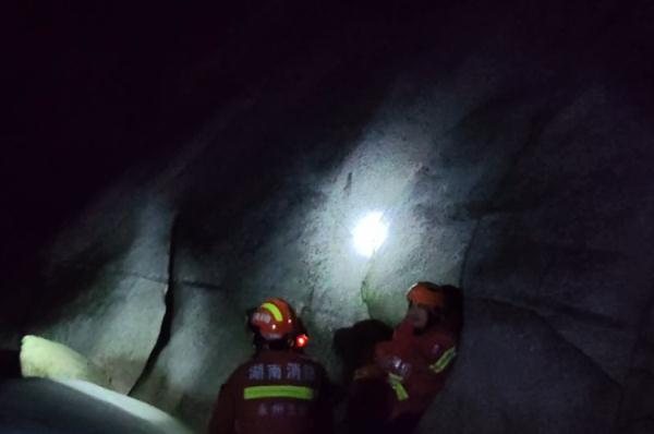 驴友团徒步进深山，回程却发现“少了个人”！