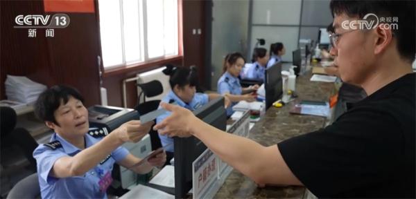 陕西西安进一步优化户籍政策 便利大中专毕业生落户 陕西西安进一步优化户籍政策 便利大中专毕业生落户