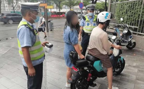 不满16周岁“偷骑”电动自行车上路？万万不可！