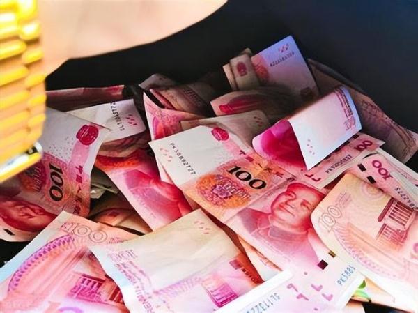 河南大爷使用349万现金买房被查封，法院：巨额现金交易不合常理