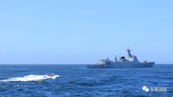 东海海域！实兵实弹演练！