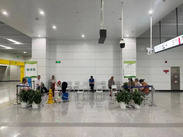 三伏天来袭 重庆轨道交通113个纳凉区今天开放