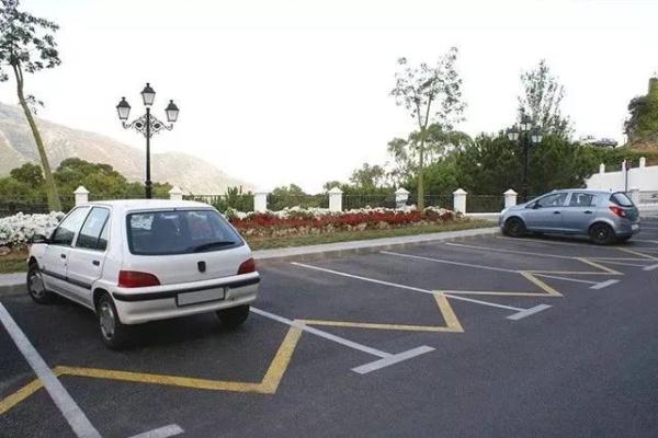 这几种熟悉的味道，居然是汽车起火的前兆！