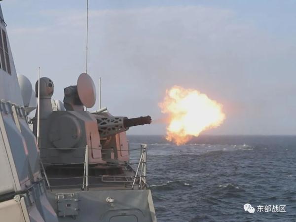 东海海域！实兵实弹演练！