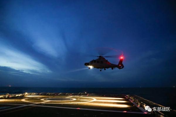 东海海域！实兵实弹演练！