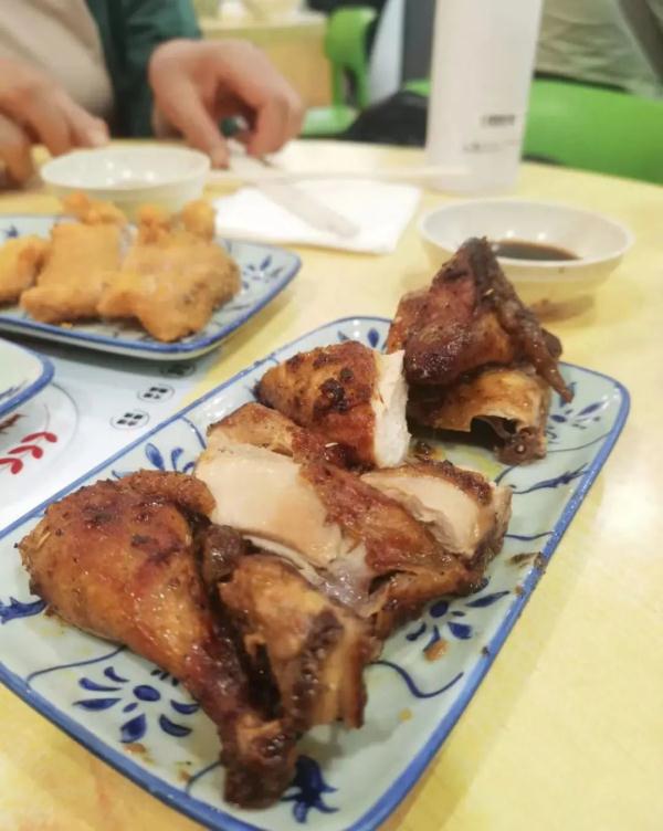 上海人曾经的“本土快餐”品牌，如今市区仅剩最后一家？你还记得它吗…