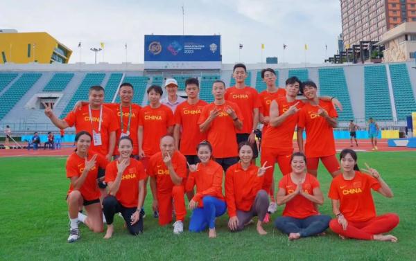 广西姑娘韦永丽,与队友夺得亚锦赛首金! 广西姑娘韦永丽,与队友夺得亚锦赛首金!